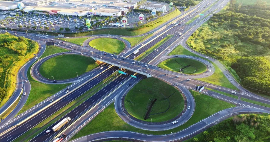 As principais rodovias que conectam Campinas ao interior e à capital